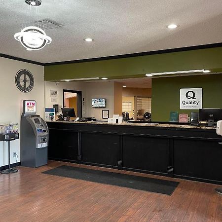 Quality Inn Frontier At Us Hwy 30 Clinton Exteriér fotografie