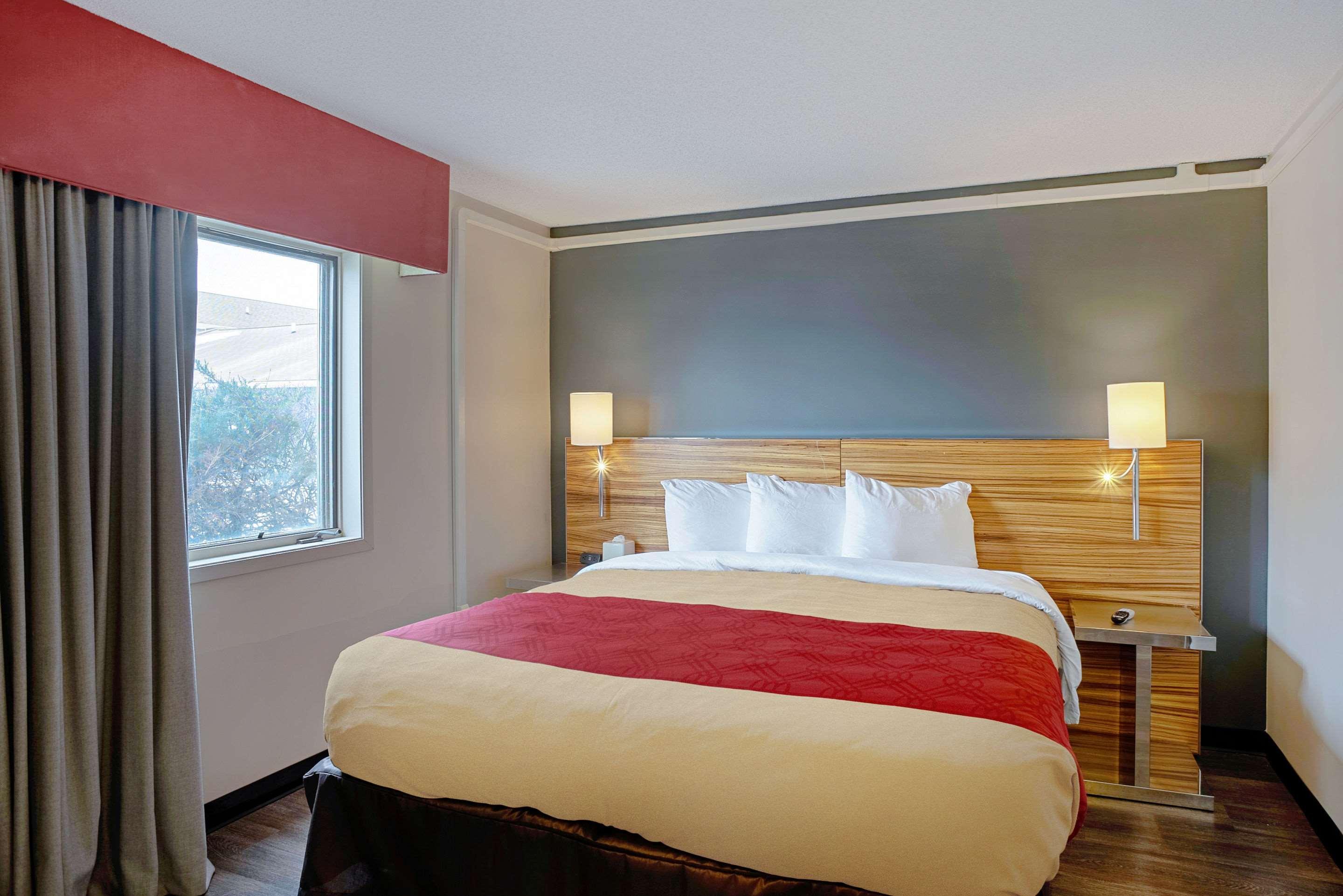 Quality Inn Frontier At Us Hwy 30 Clinton Exteriér fotografie